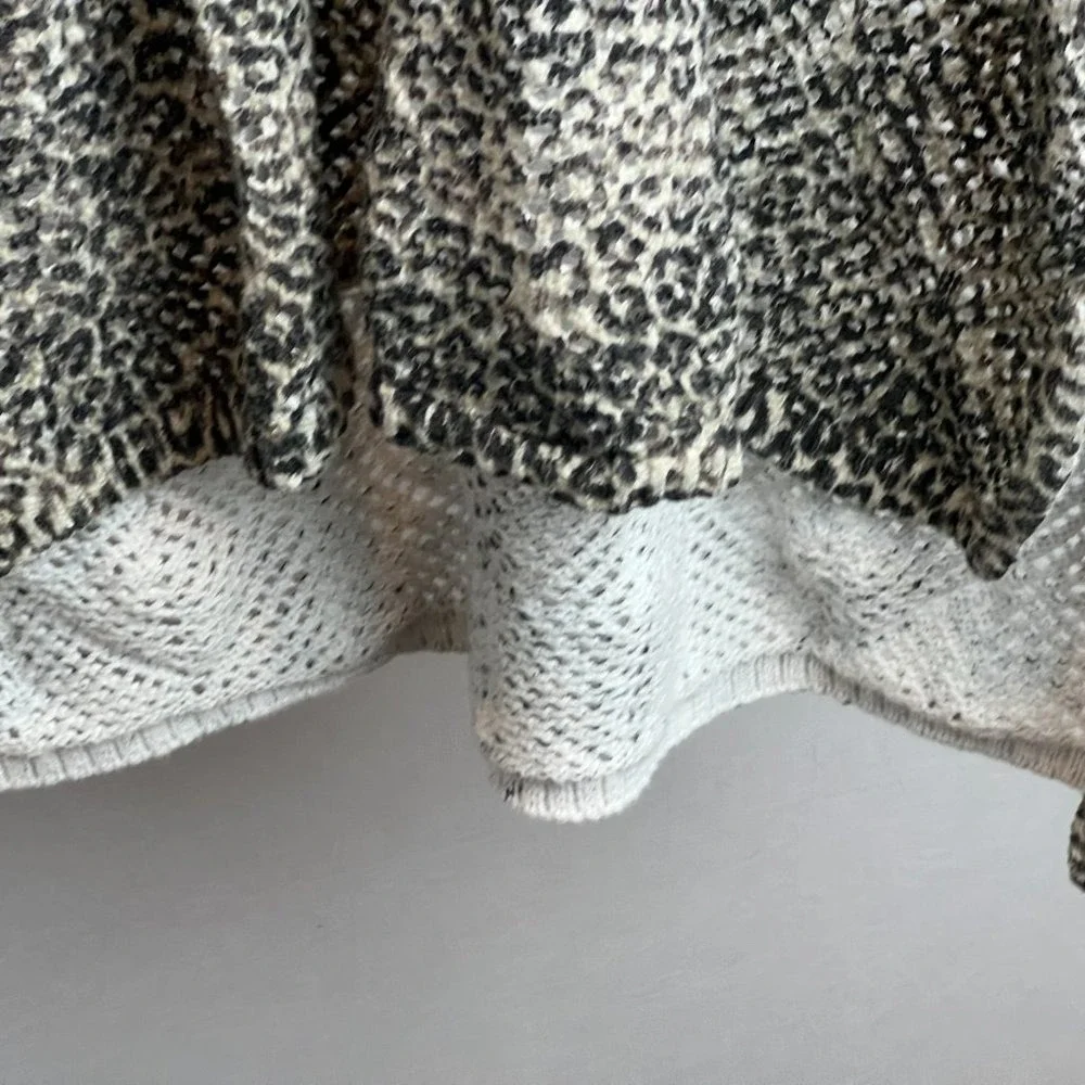 Chico's Loose Knit Leopard‎ Print Hi-Lo Tunic Top SZ 1 (M) Travel Beach Spring